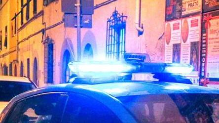 Coltellate in pieno centro Feriti due uomini
