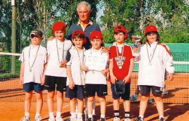 Leo Bargellino con alcuni suoi giovani allievi