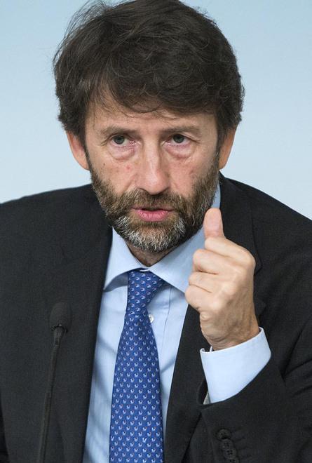 Il ministro Franceschini alla mostra di Mitoraj