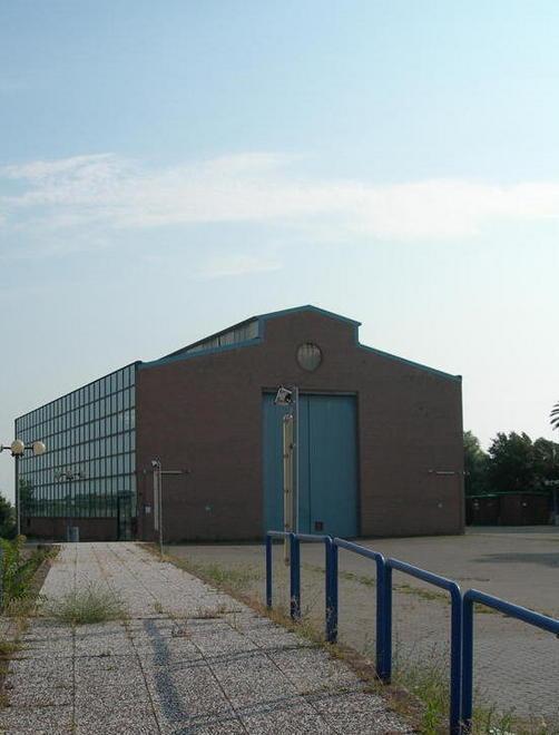 È guerra per l’uso del centro nautico 