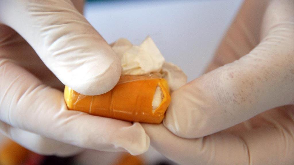 Un ovulo contenente droga