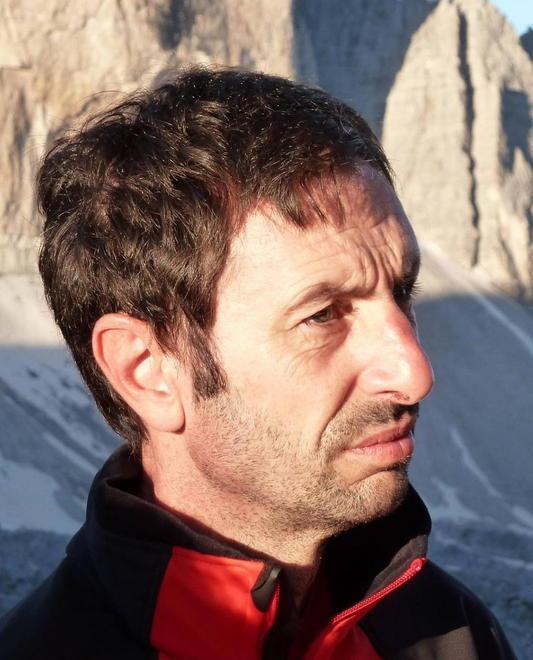 In tanti per l’ultimo saluto allo scialpinista 