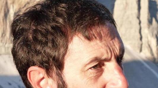In tanti per l’ultimo saluto allo scialpinista
