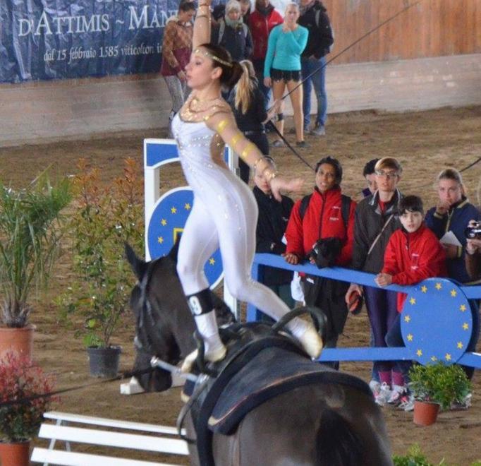 Volteggio equestre la Palagi brilla a Portogruaro