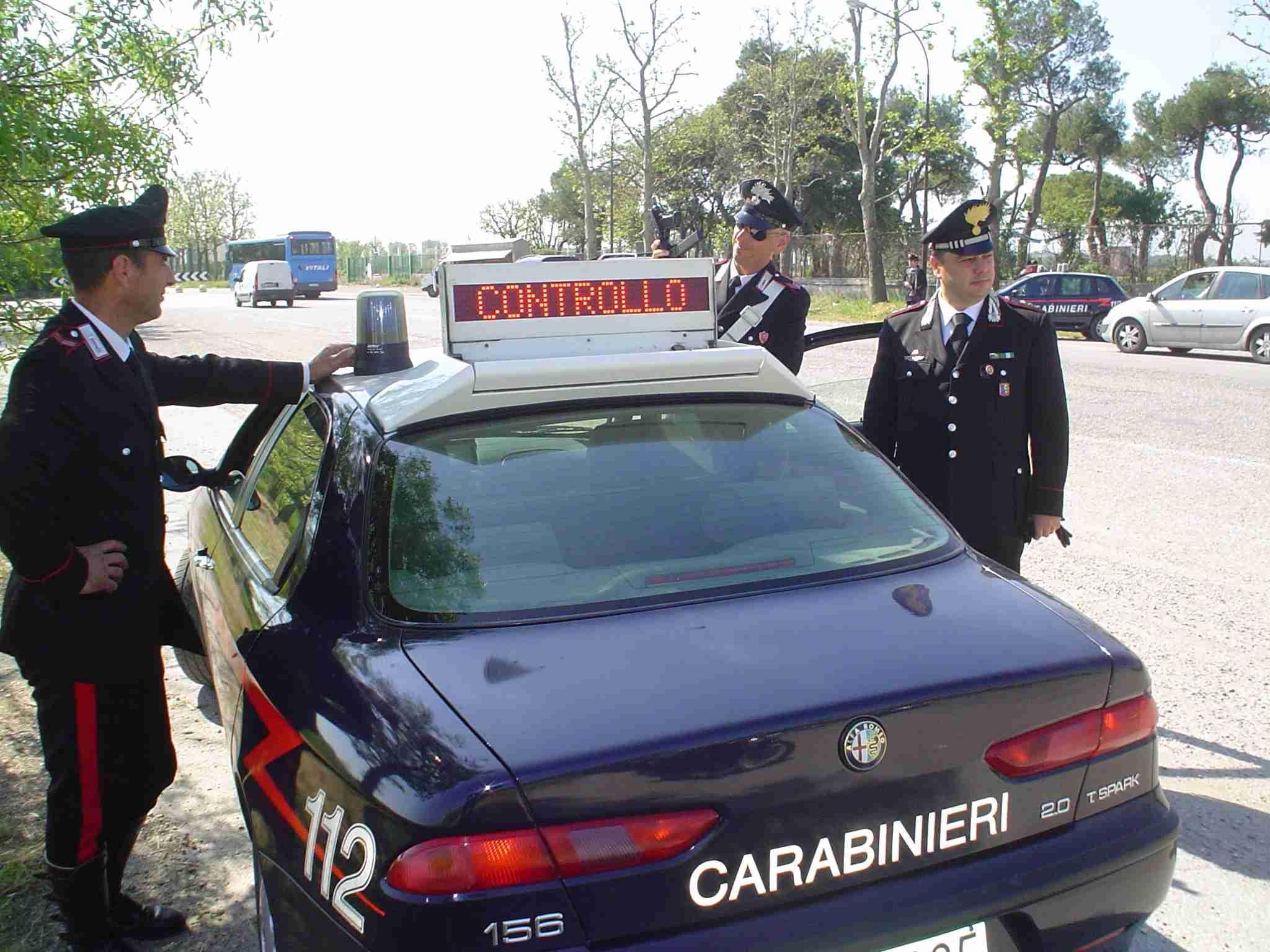 Una pattuglia dei carabinieri di Comacchio