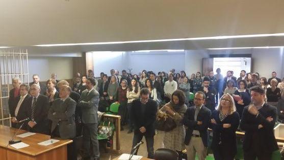 Il minuto di silenzio nel tribunale di Prato in ricordo delle vittime della strage di Milano