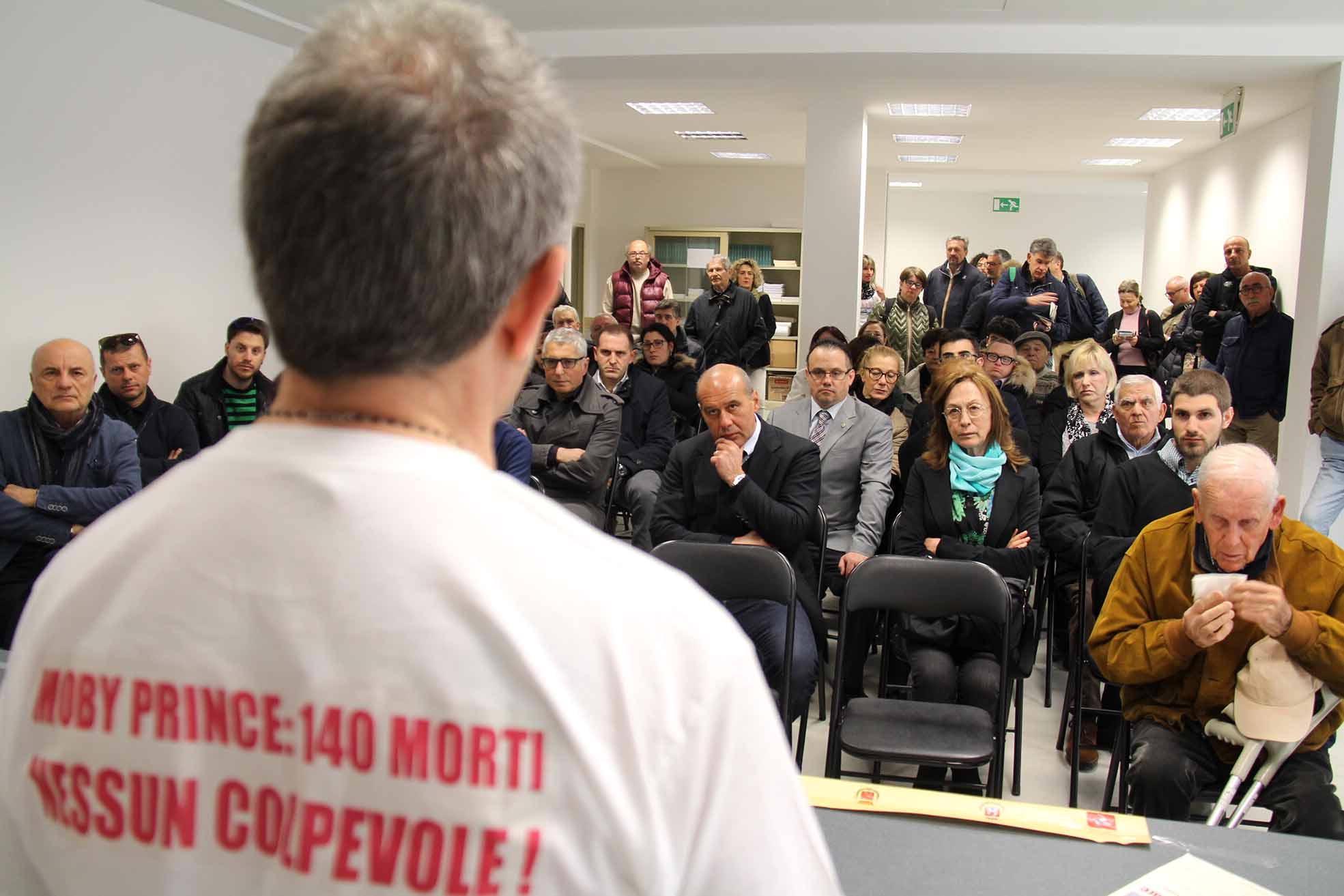Loris Rispoli all'incontro con i parlamentari (Pentafoto)