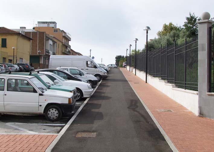 Parcheggi e pista ciclabile in via Senni  (foto Paolo Barlettani)