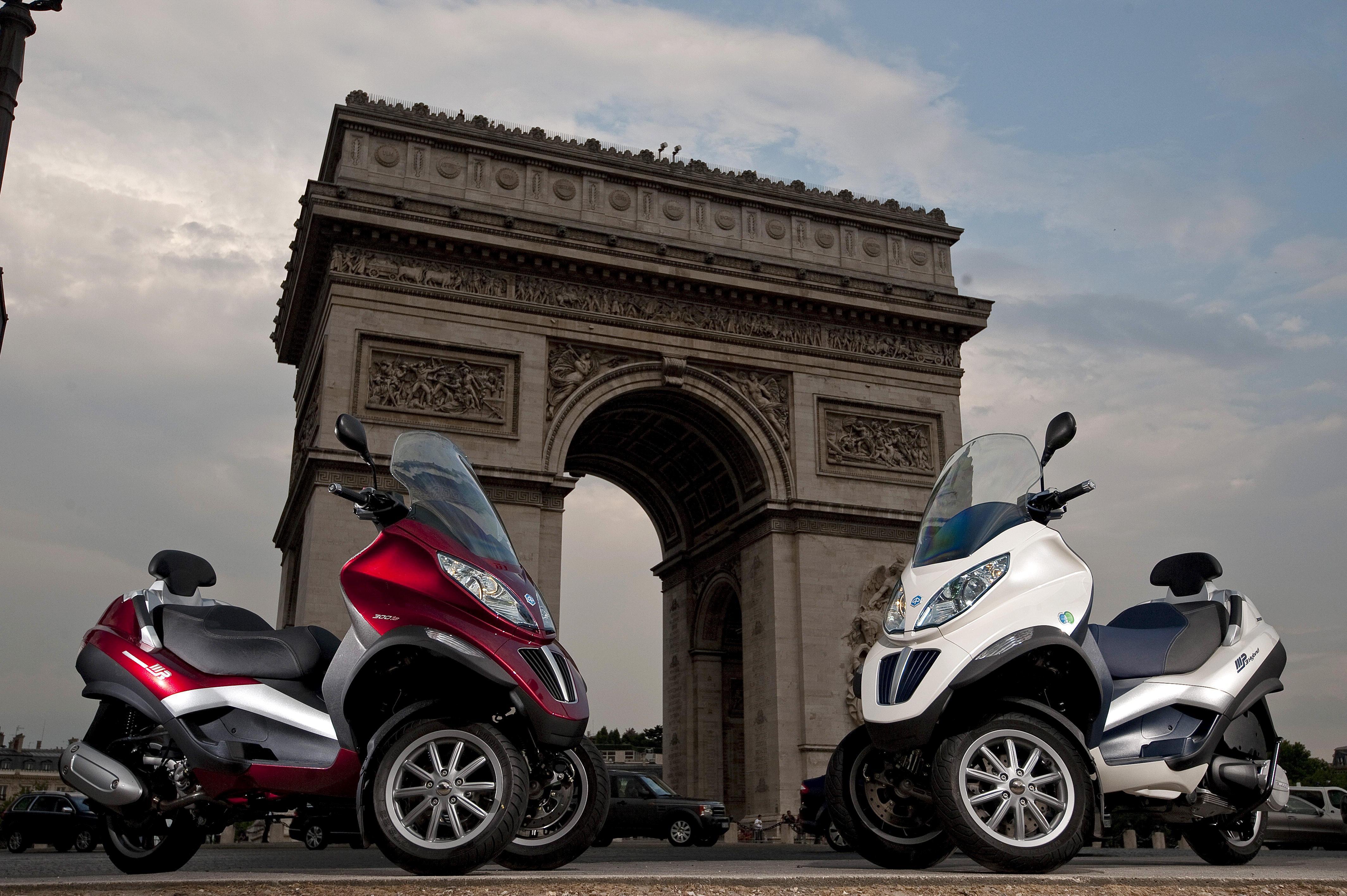 Piaggio cita in tribunale Peugeot e Yamaha, copiano Mp3 