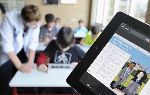 M5S: «Scuole, via il wifi: è un pericolo» 