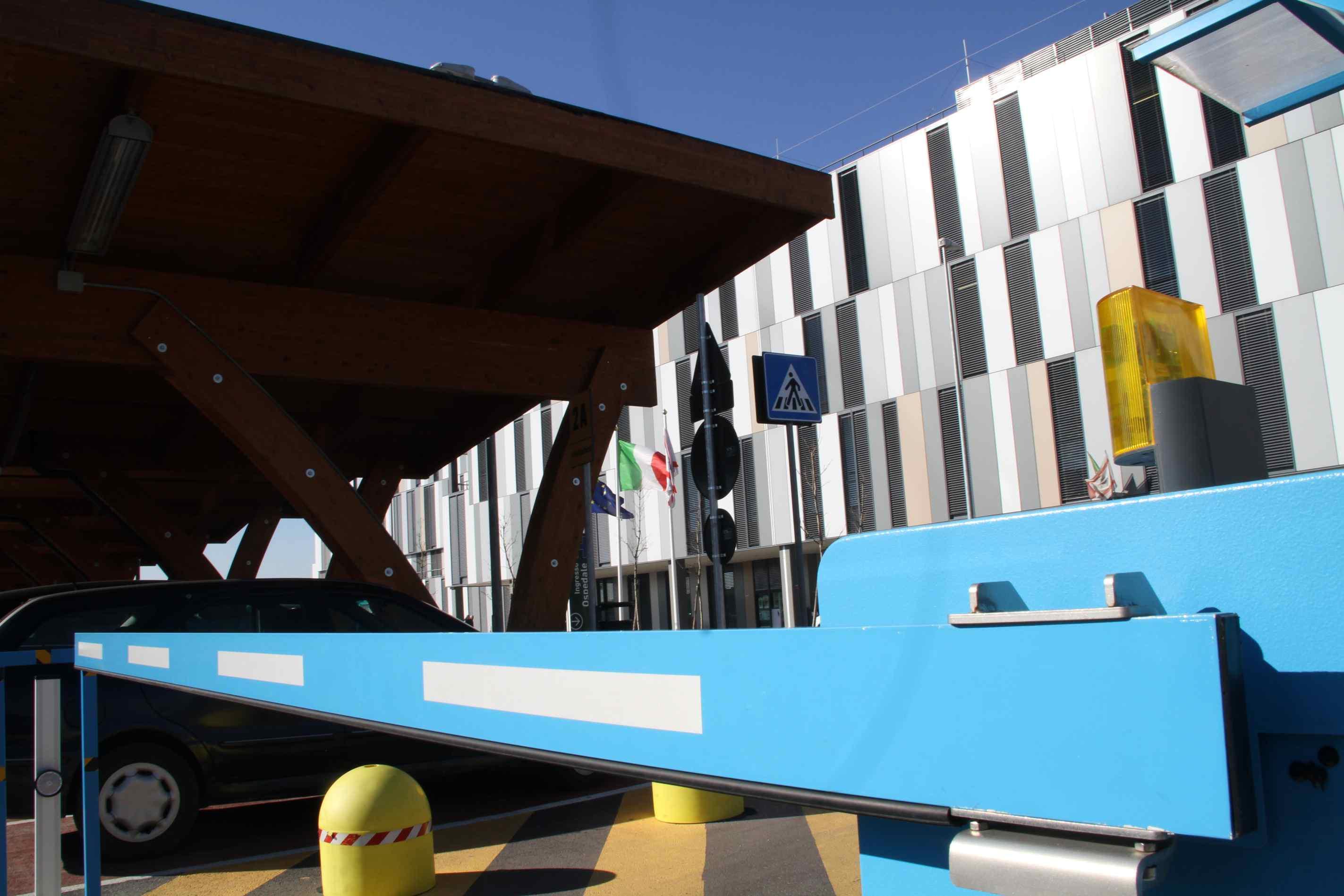 Il parcheggio dell'ospedale Santo Stefano di Prato
