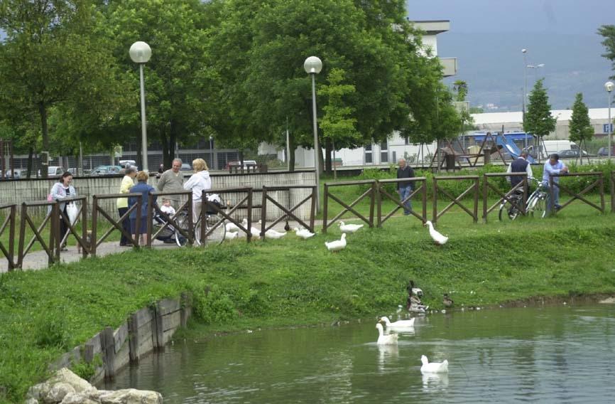 Un'immagine del parco Pertini, ad Agliana (foto Gori)