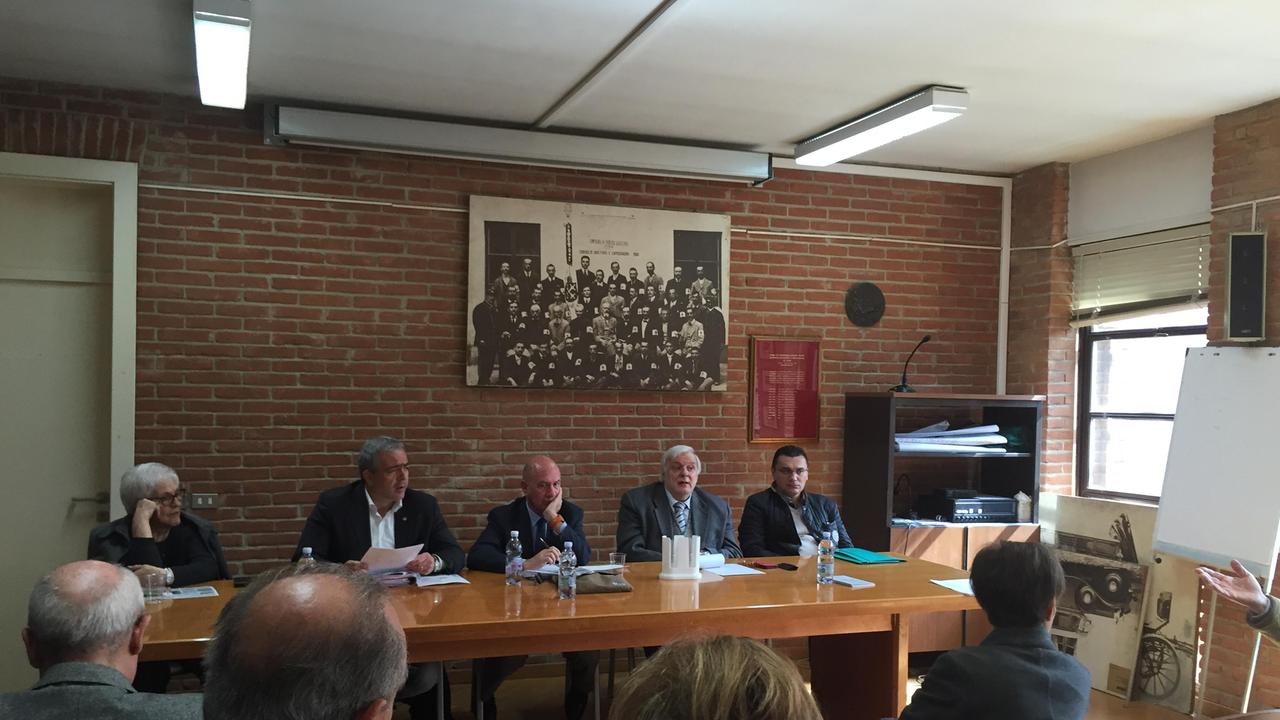 L'assemblea in cui è stata ufficializzata la riapertura del forno crematorio