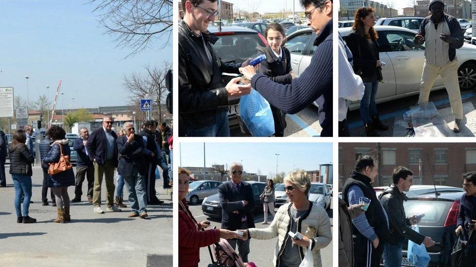 «Facciamo noi gli abusivi, per un giorno»