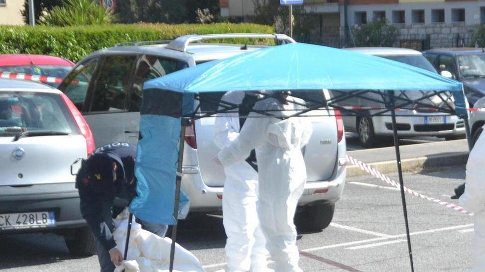 Donatini incontra la moglie in carcere