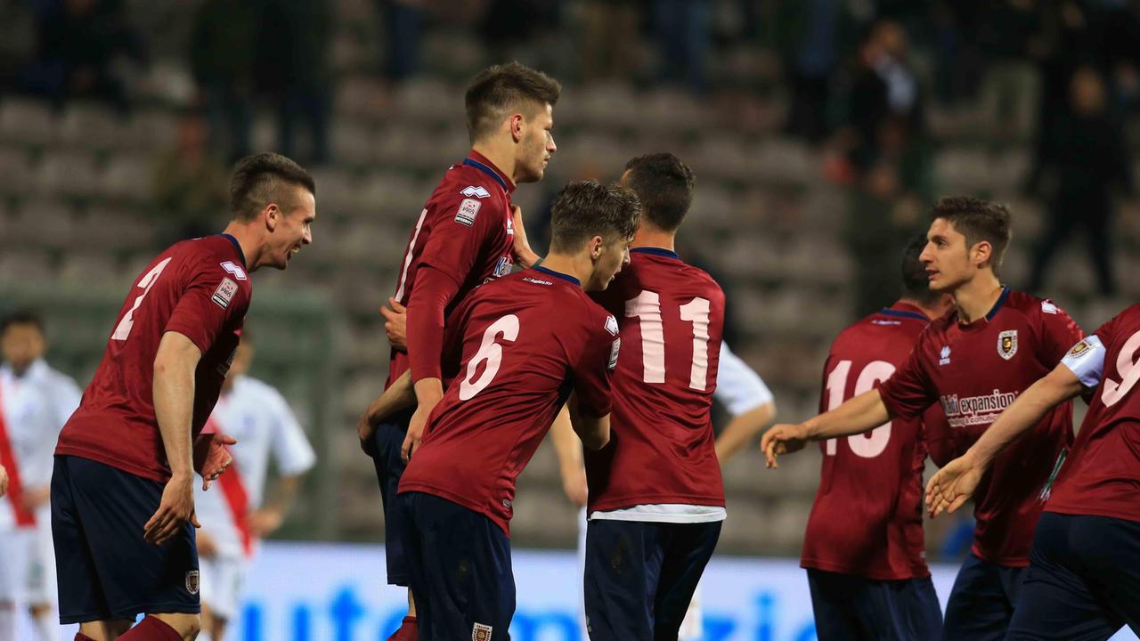 Reggiana-Carrarese, vincere per centrare i playoff
