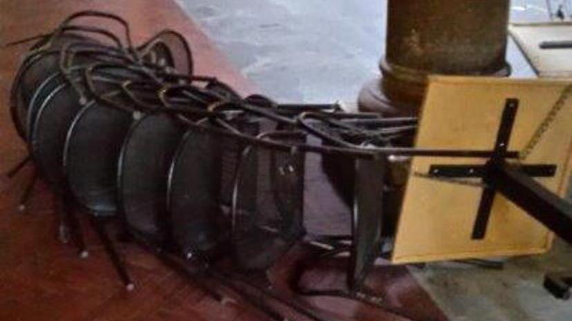 “Angeli del decoro” per segnalare illegalità e allontanare i maleducati