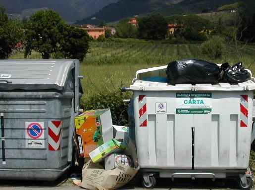 Rifiuti, scontro sulla tassa duro attacco al sindaco 