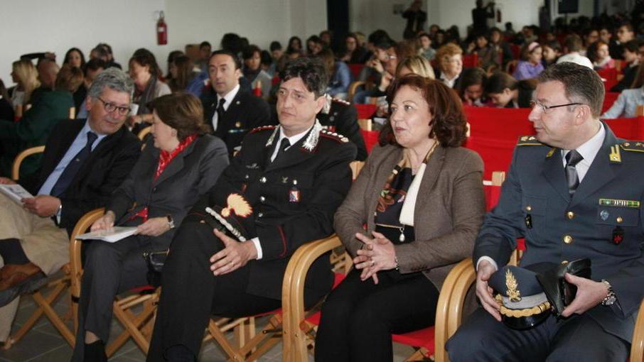 Studenti e prof a confronto con le istituzioni sulla legalità
