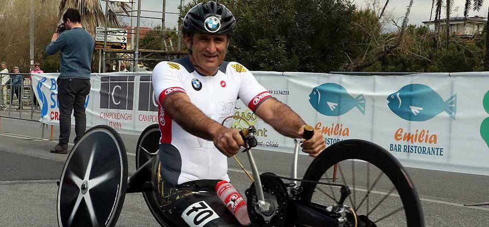 Zanardi corre sulle strade di Marina 