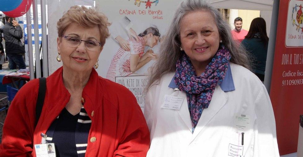 Al lavoro nei reparti per condividere la sofferenza