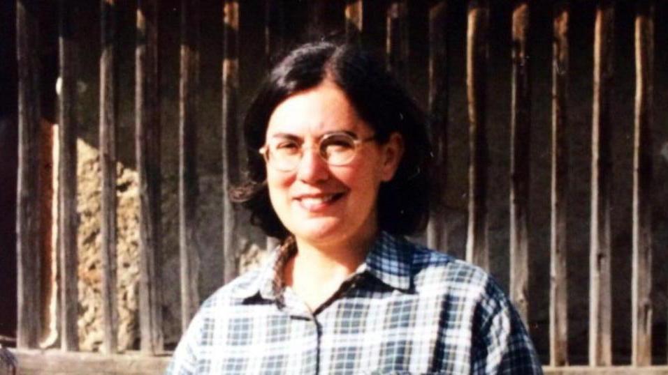 L’addio alla maestra Anna, morta a 57 anni