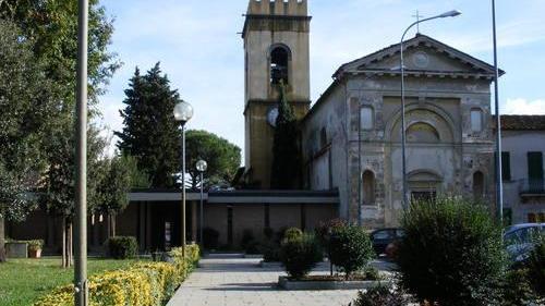 La chiesa di San Niccolò, ad Agliana (foto Lorenzo Gori)