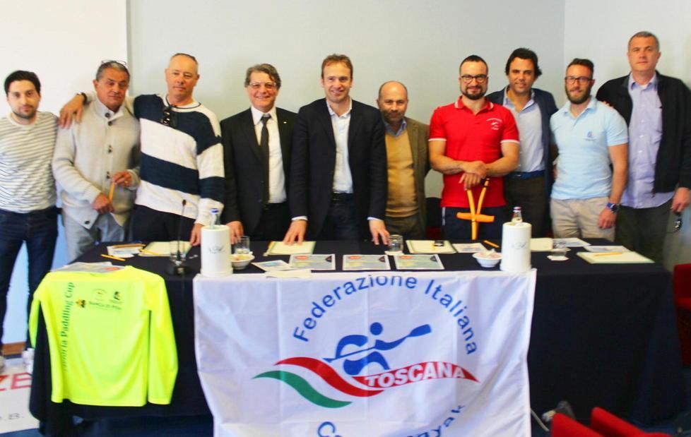 Canoa d’altura nella Meloria Paddling Cup 