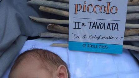 Tra ricordi e prelibatezze in 200 per la maxi-tavolata
