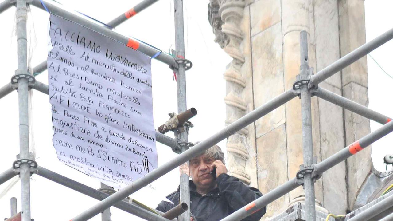 I Barli tornano sul Battistero: ridateci i nostri figli