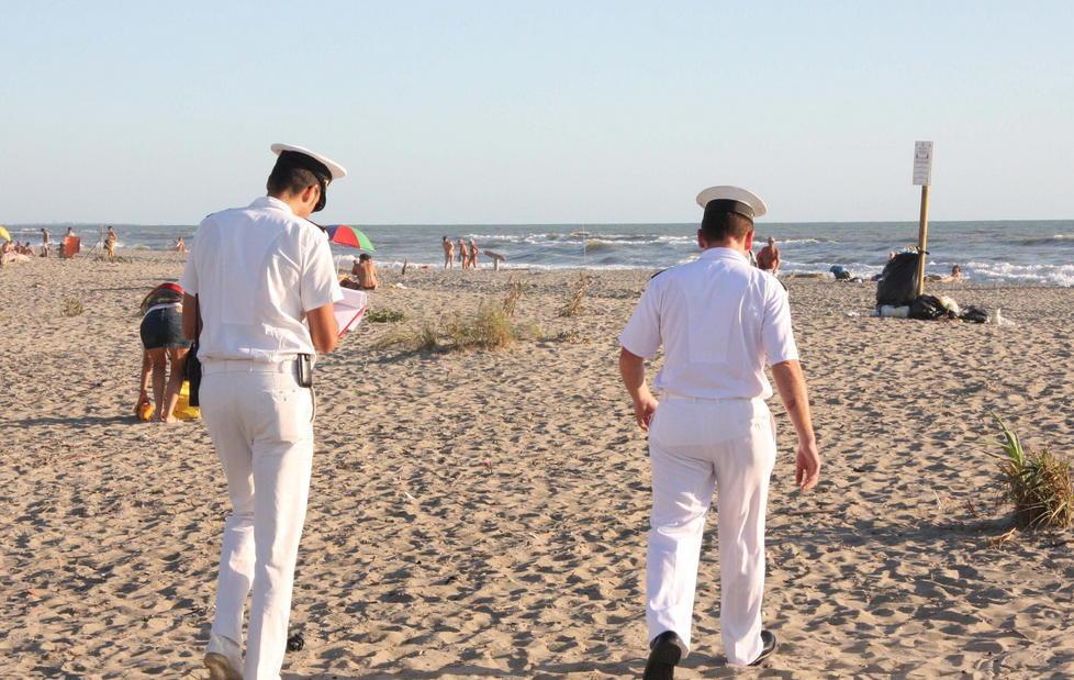 Lecciona, spiaggia senza bagnini Lettera al presidente Rossi 