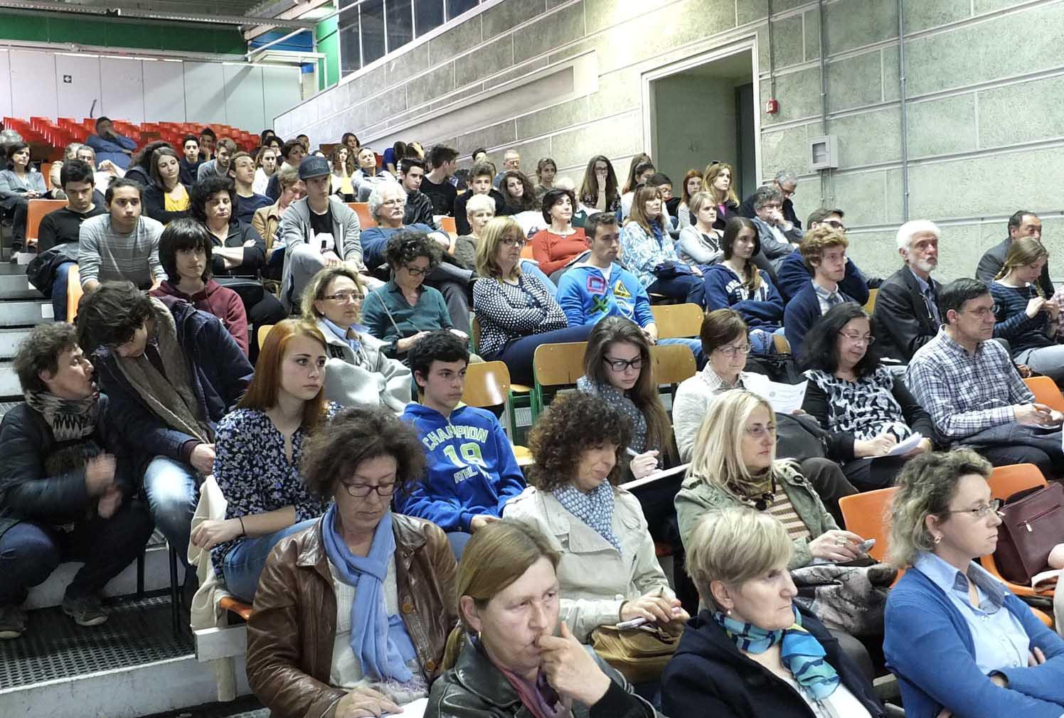 Un momento dell'assemblea al complesso Marchesi