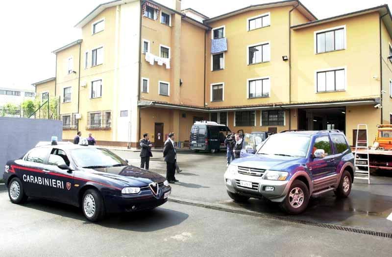 Due autopattuglie dei carabinieri