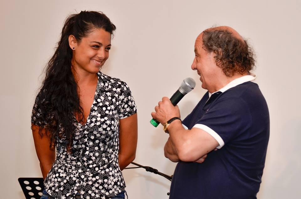 Fio Zanotti insieme a una delle giovani partecipanti allo stage