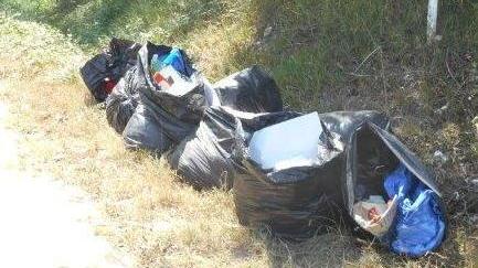 Rifiuti, ancora proteste per il porta a porta