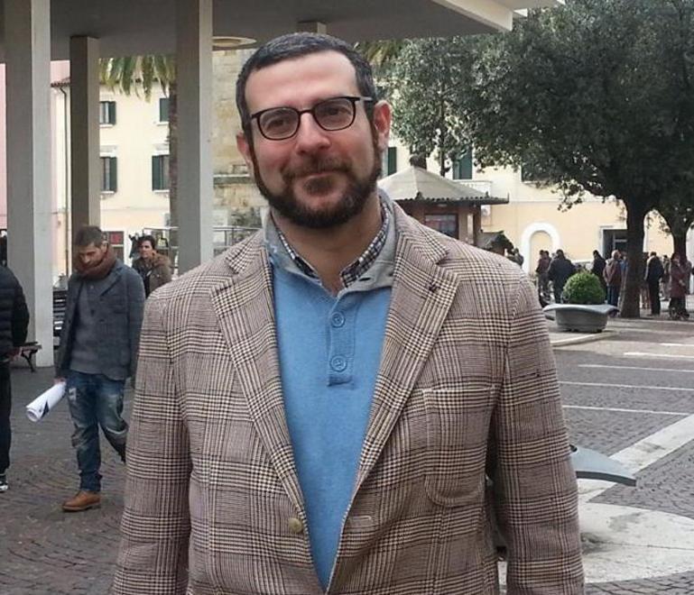 Sì alle nozze gay celebrate all’estero 