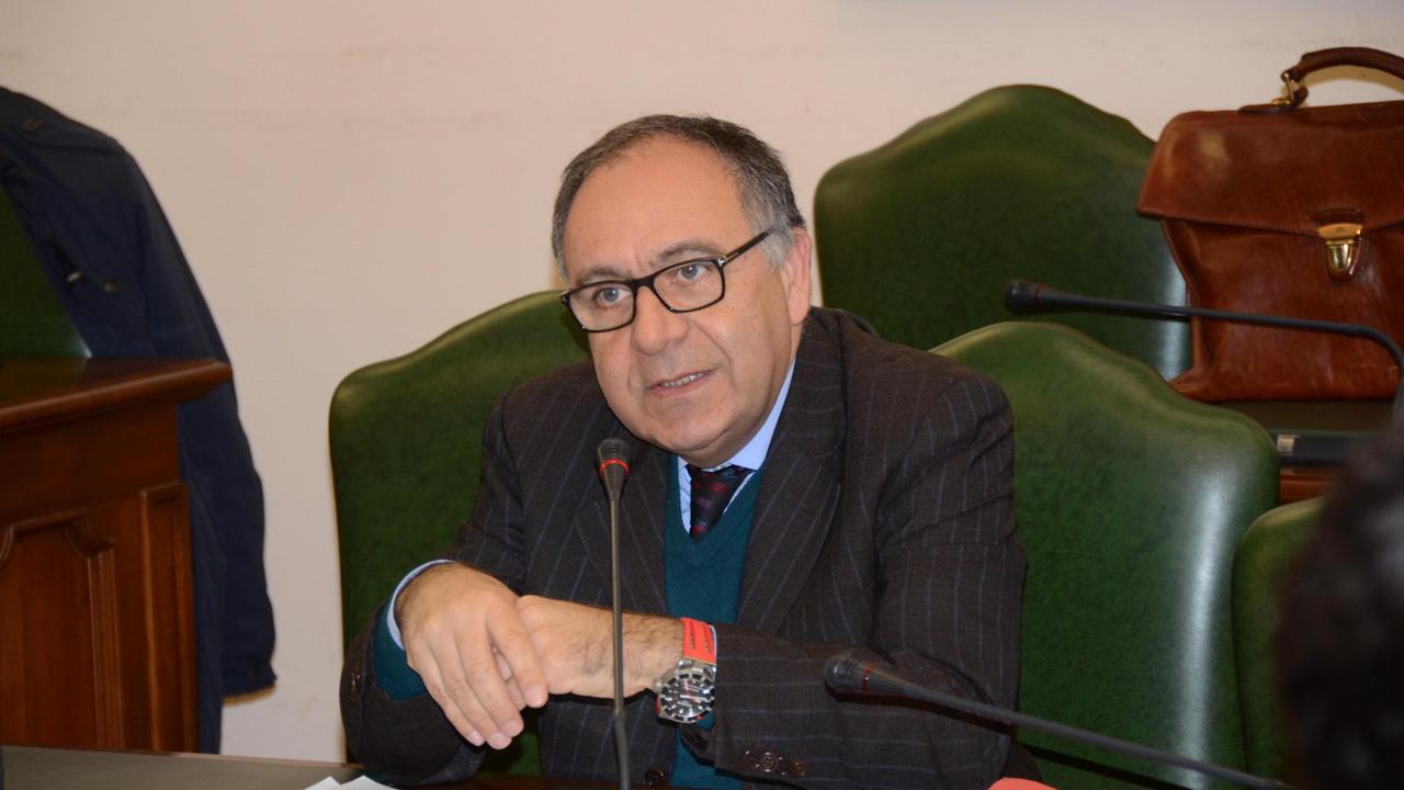 Paolo Coscione, advisor per la vendita di Eurovinil