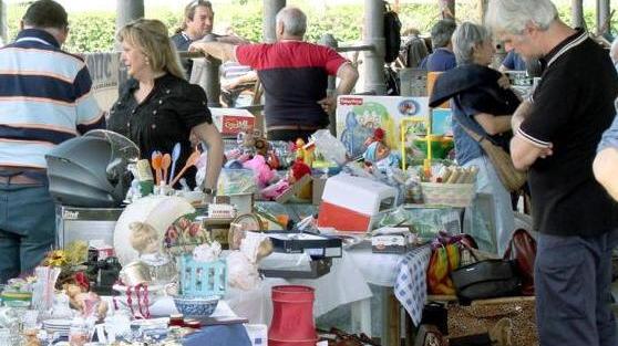 Si svuotano le soffitte per diventare mercanti