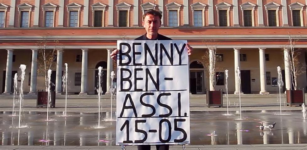 Benny Benassi in piazza Proiezioni sul Municipale 