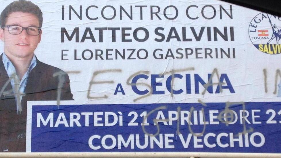 Un cappio e minacce sul manifesto leghista