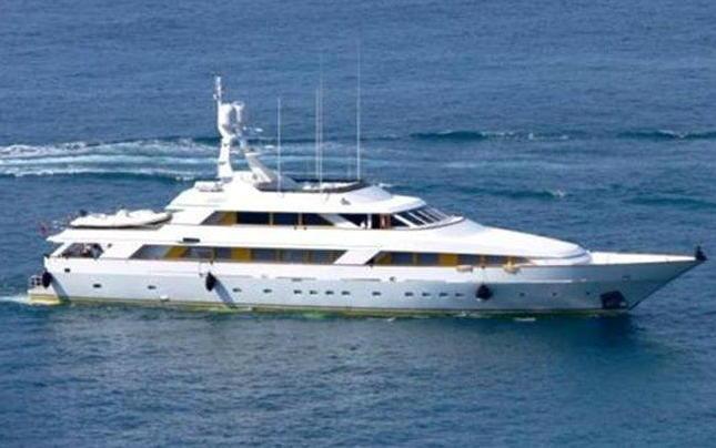 Fermato uno yacht di 45 metri 