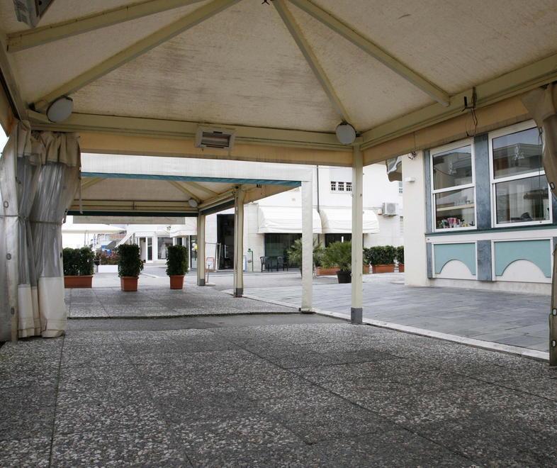 Passeggiata: Sos per il caro-affitti 