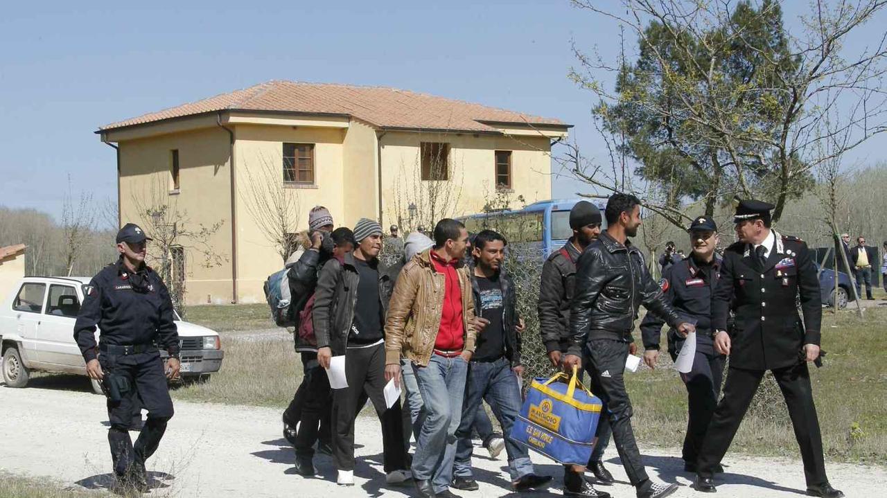 Migranti in arrivo a Pisa