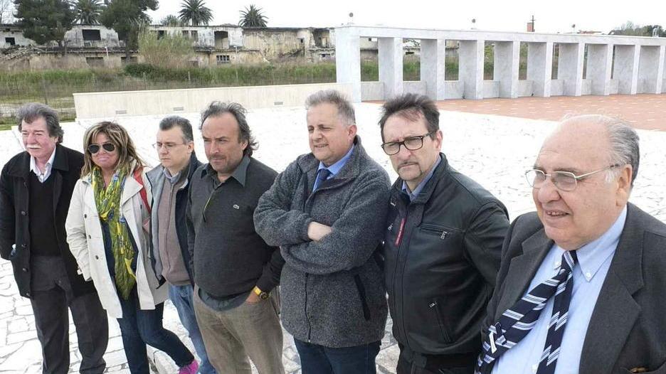 «Vogliamo capire i motivi del degrado del teatro»