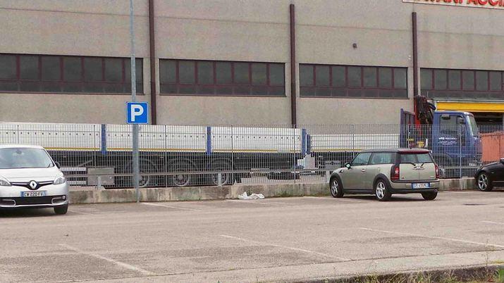 Roulotte incendiata nella notte, indagini dei carabinieri