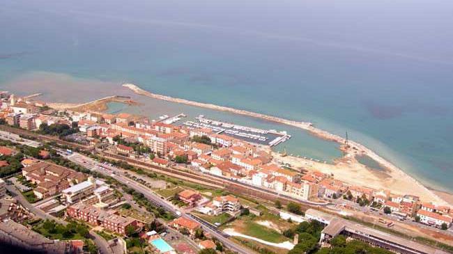 Una panoramica di San Vincenzo (foto Paolo Barlettani)