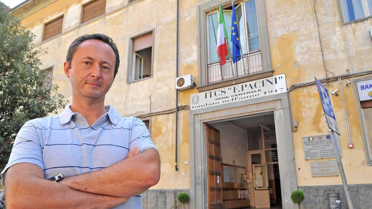 Tutto il Pacini a fianco del suo preside a rischio