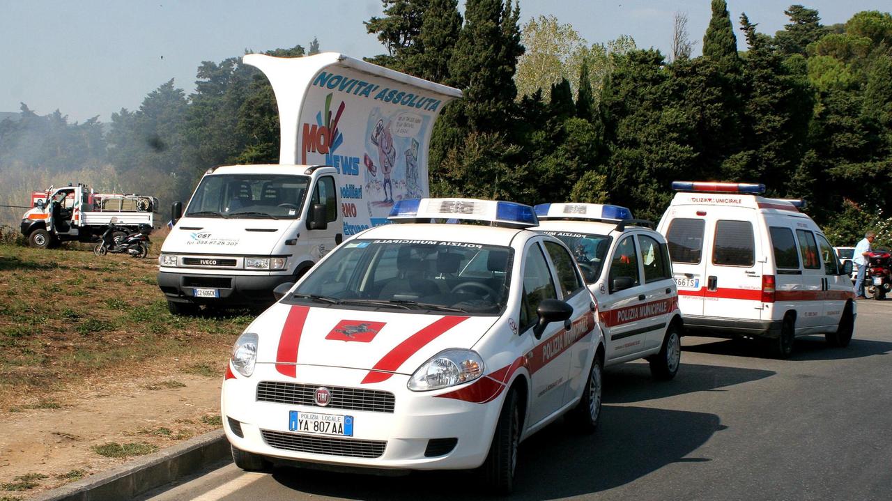 Il Comune mette all'asta anche vecchi mezzi dei vigili (foto d'archivio)