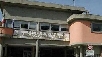 Aulla, tre defibrillatori donati al Comune
