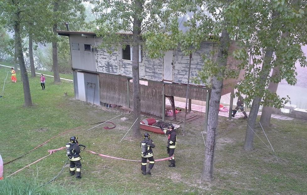 Esplode bombola del gas Ma è un’esercitazione 